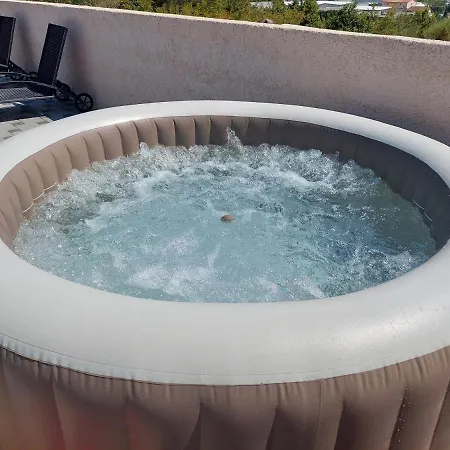 Vila Nejra1 Sa Bazenom Appartement Pula