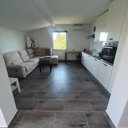 Vila Nejra1 Sa Bazenom