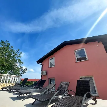 Apartment Vila Nejra1 Sa Bazenom *